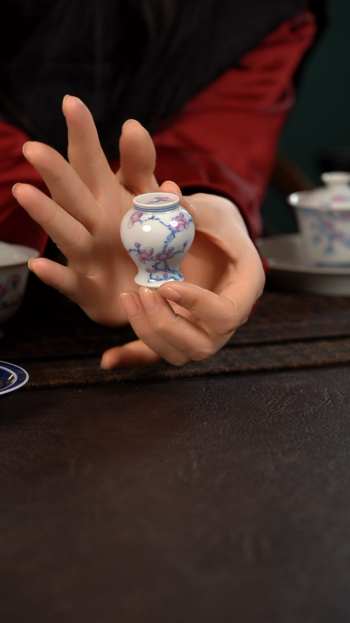 【闪购商品】杯聚澜堂斗彩玉兰花小盖置