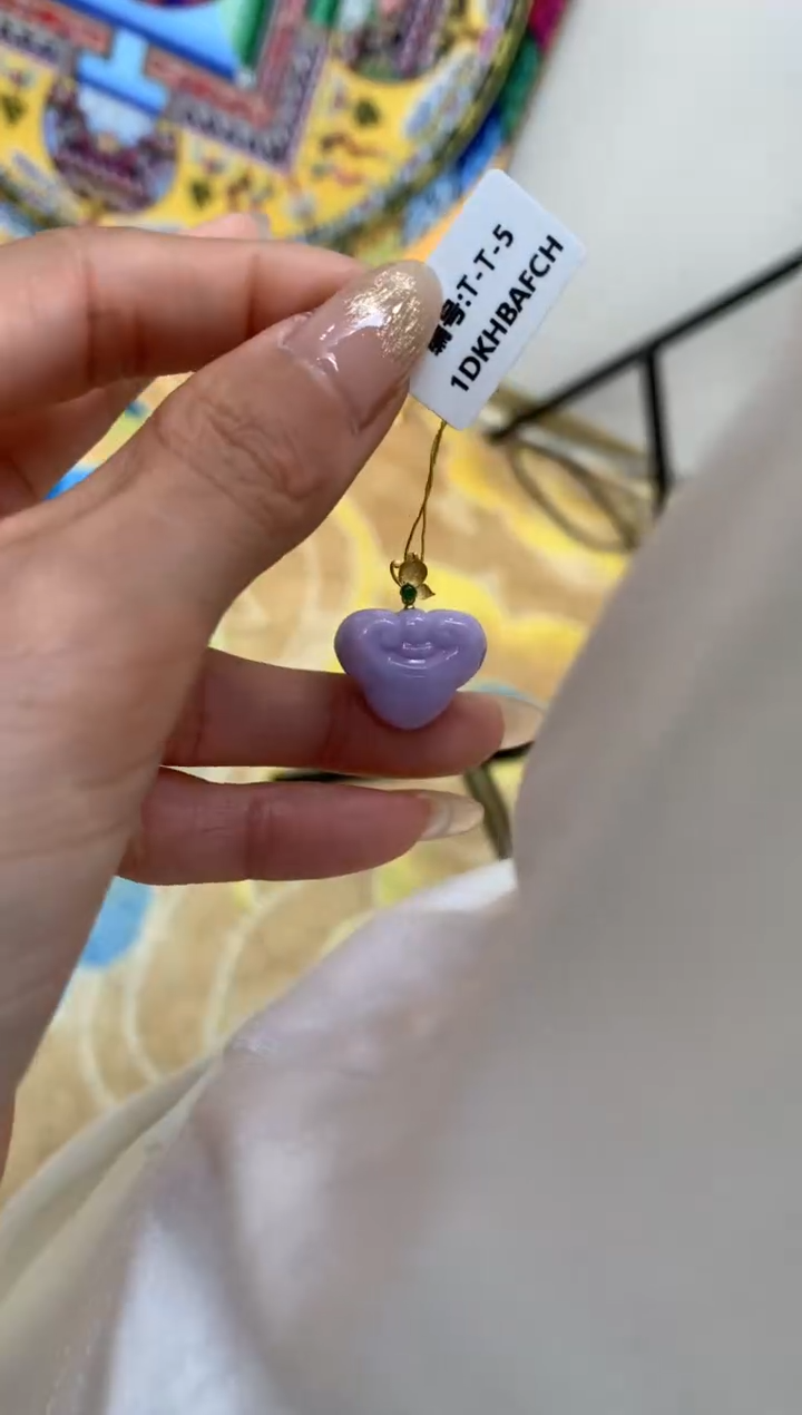 【闪购商品】翡翠颈饰18K金镶嵌如意锁