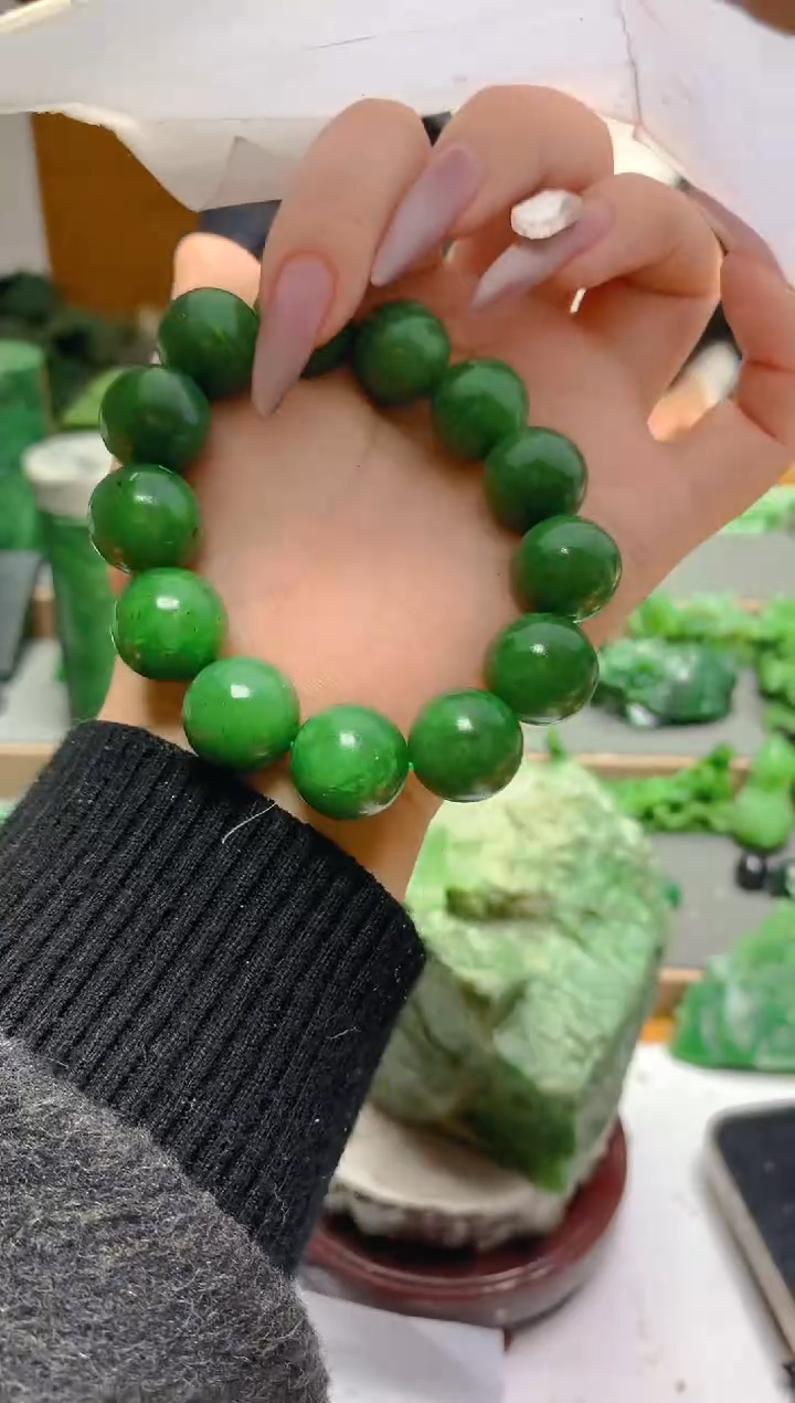 【闪购商品】和田玉（碧玉）手串未镶嵌1