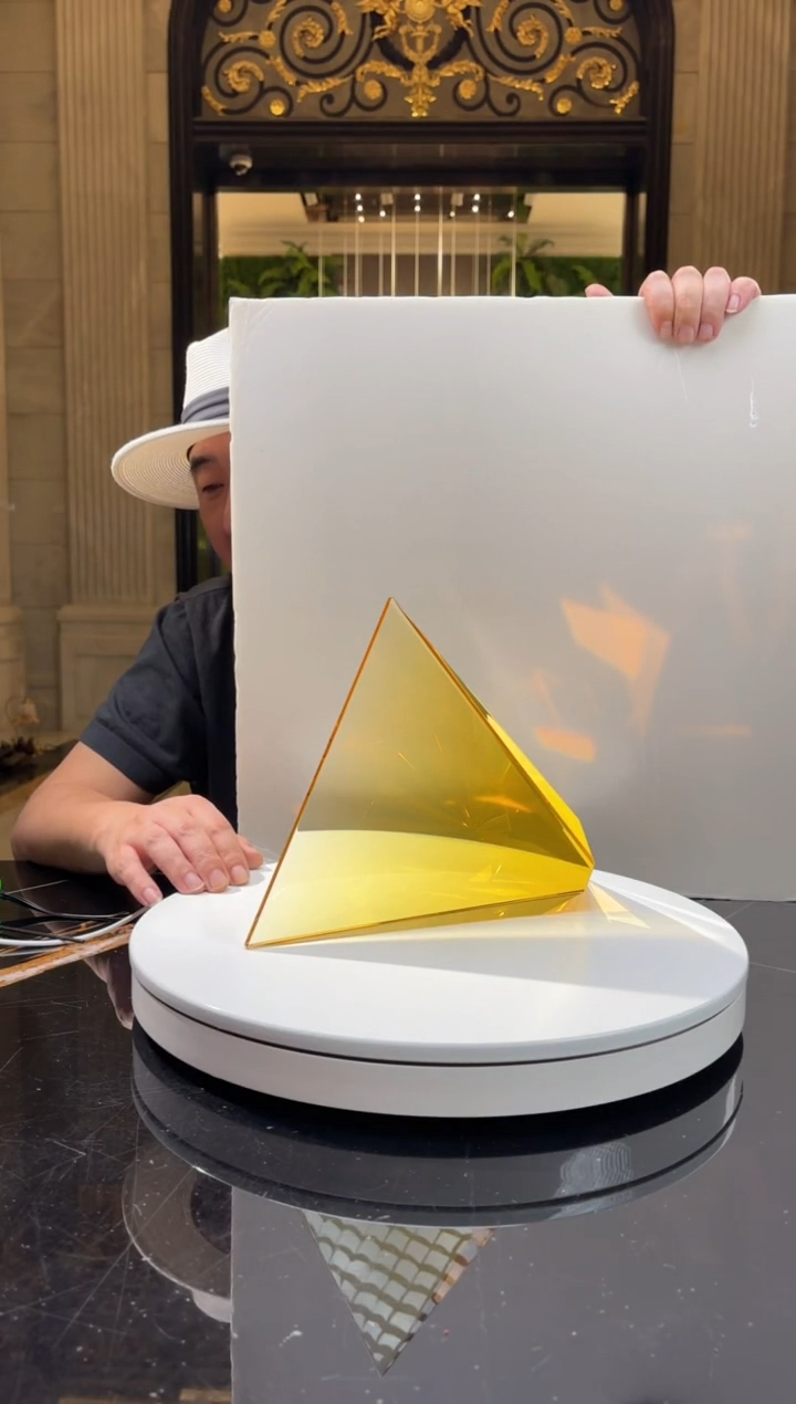 【闪购商品】茶宠AJ1112022棱镜艺术琉璃摆件