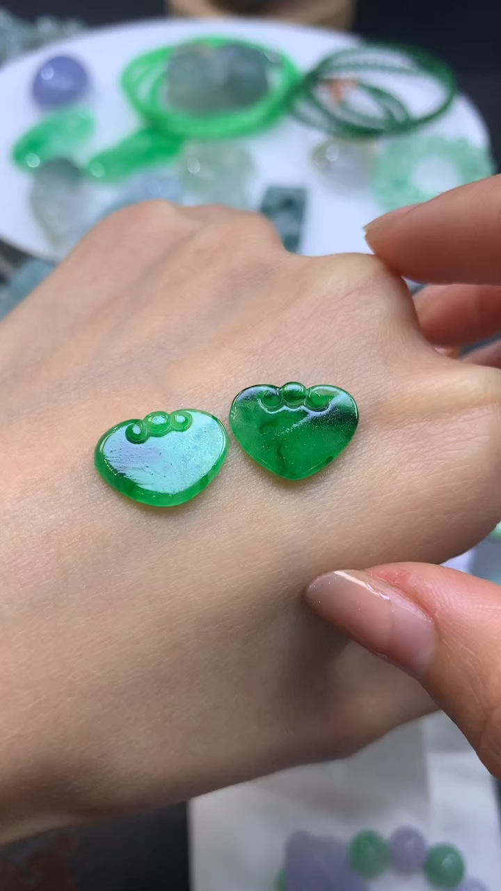 【闪购商品】定制翡翠未镶嵌翡翠