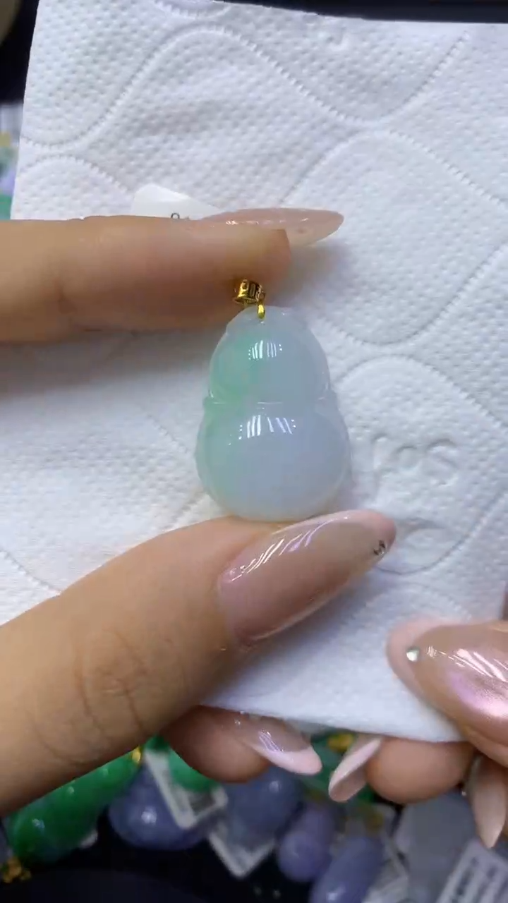 颈饰18K金镶嵌翡翠天然缅甸翡翠A货