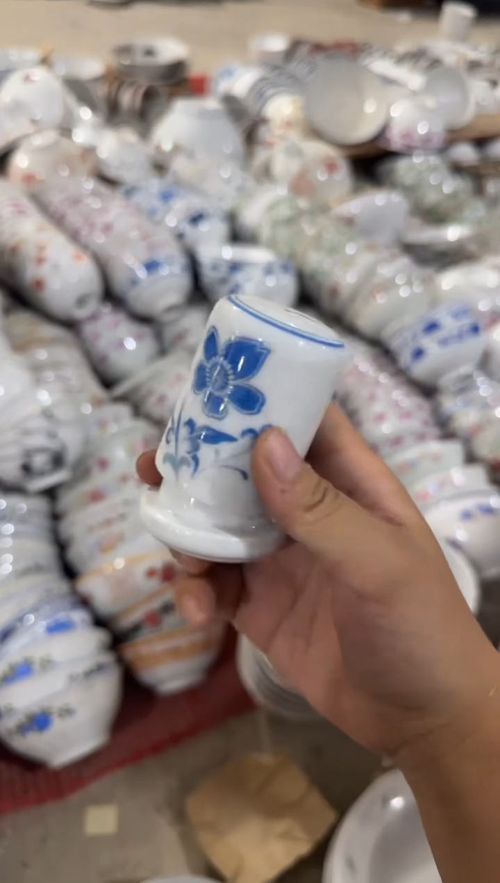 摆件开**下蓝海棠牙签筒有瑕请慎拍
