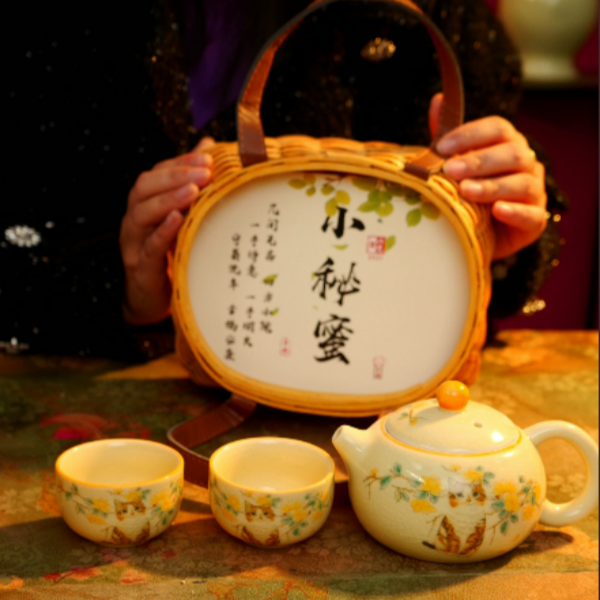 2021 小秘蜜 金花六堡 六堡茶 黑茶 200g Y94-1 U