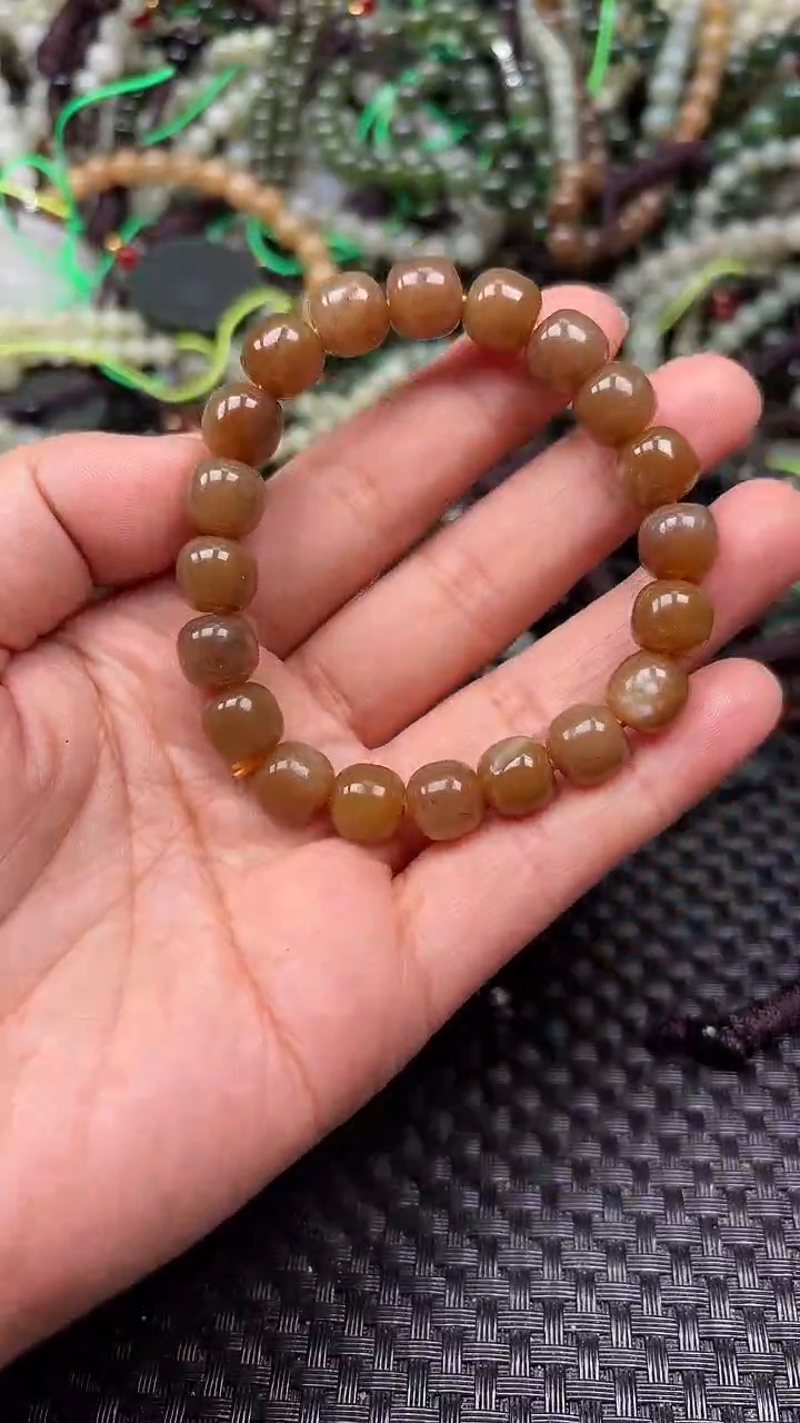 和田玉未镶嵌颈饰1