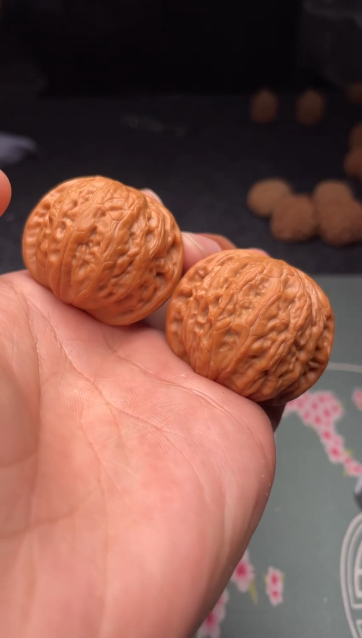 把件文玩核桃a50  铁锤    38尺