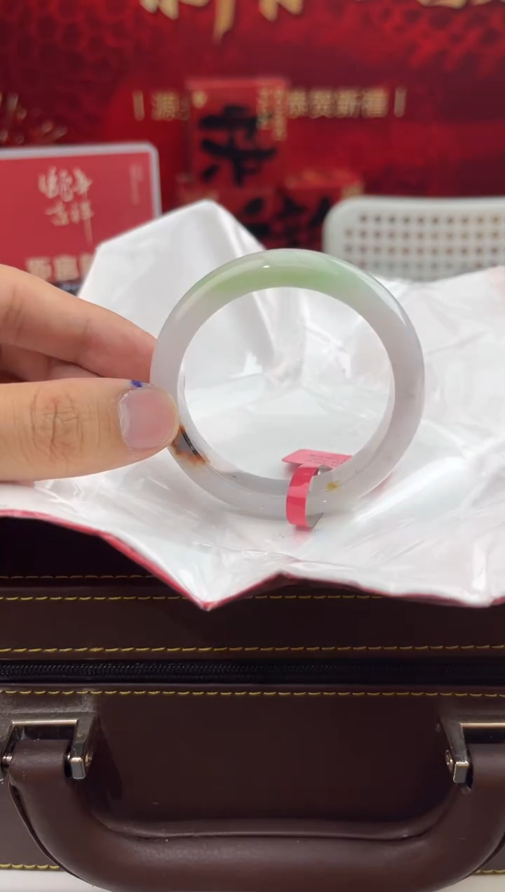 【闪购商品】翡翠手镯未镶嵌8翡翠手镯