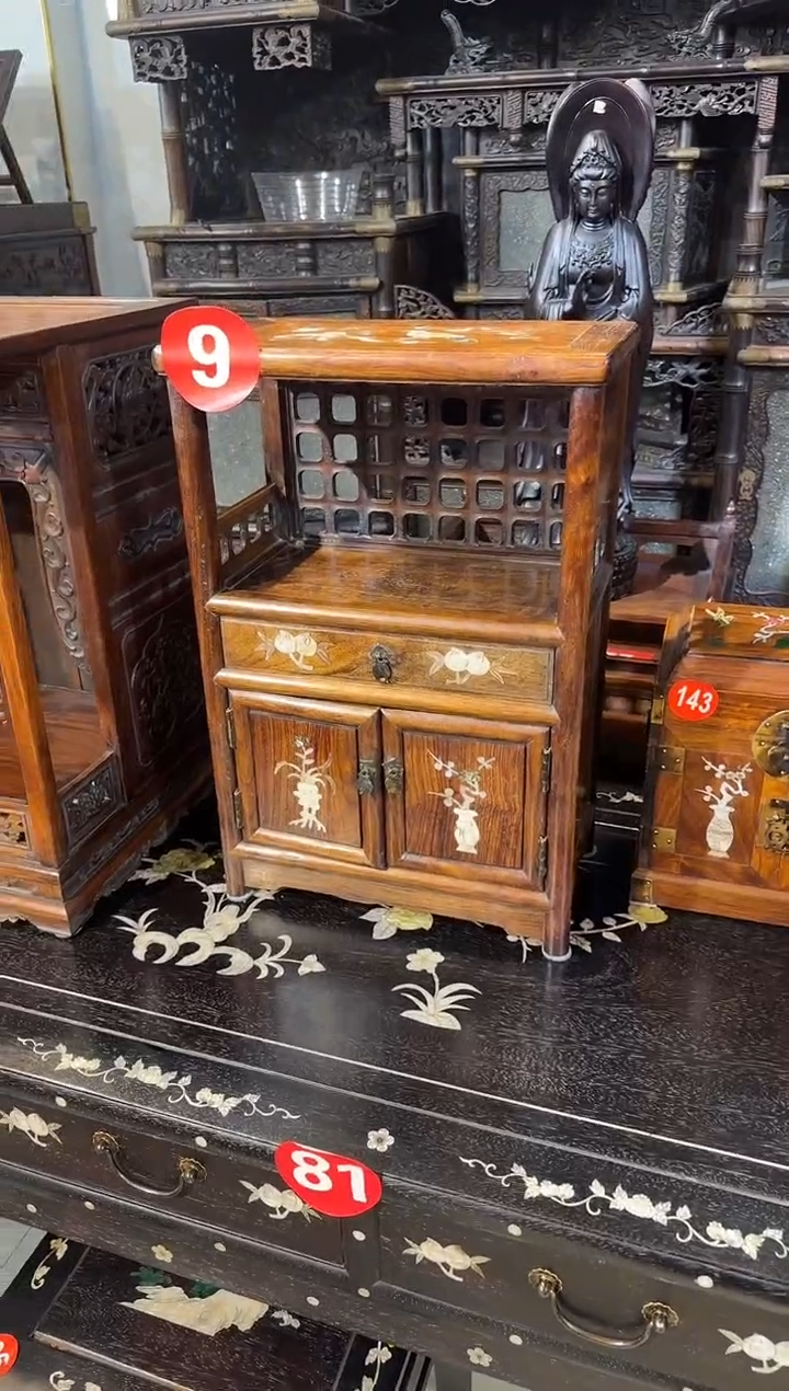 【闪购商品】木木艺黄花梨镶嵌花鸟小柜子1280.888