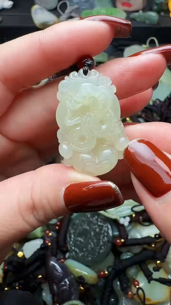 【闪购商品】和田玉颈饰未镶嵌56