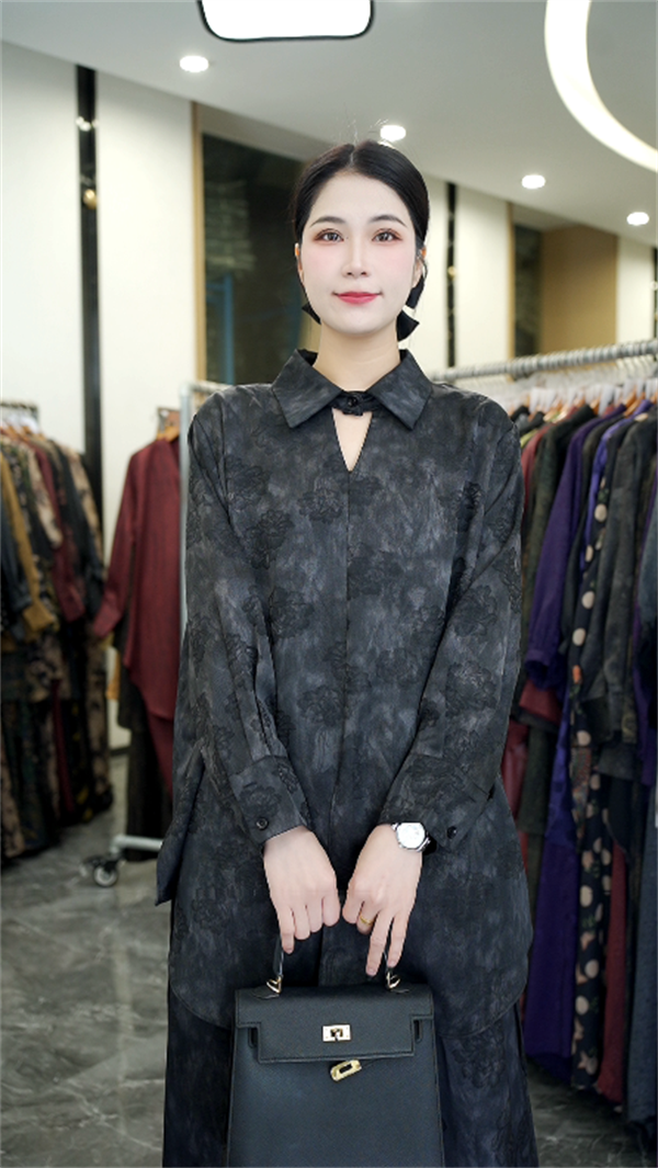 春款上新【出水芙蓉】时尚气质宽松上衣裤子显瘦大码套装-0686#