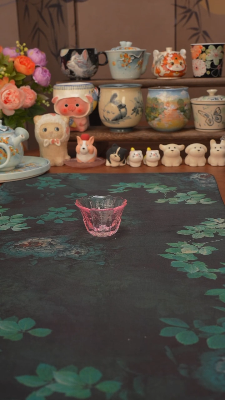 【落单】粉琉璃花口品茗杯