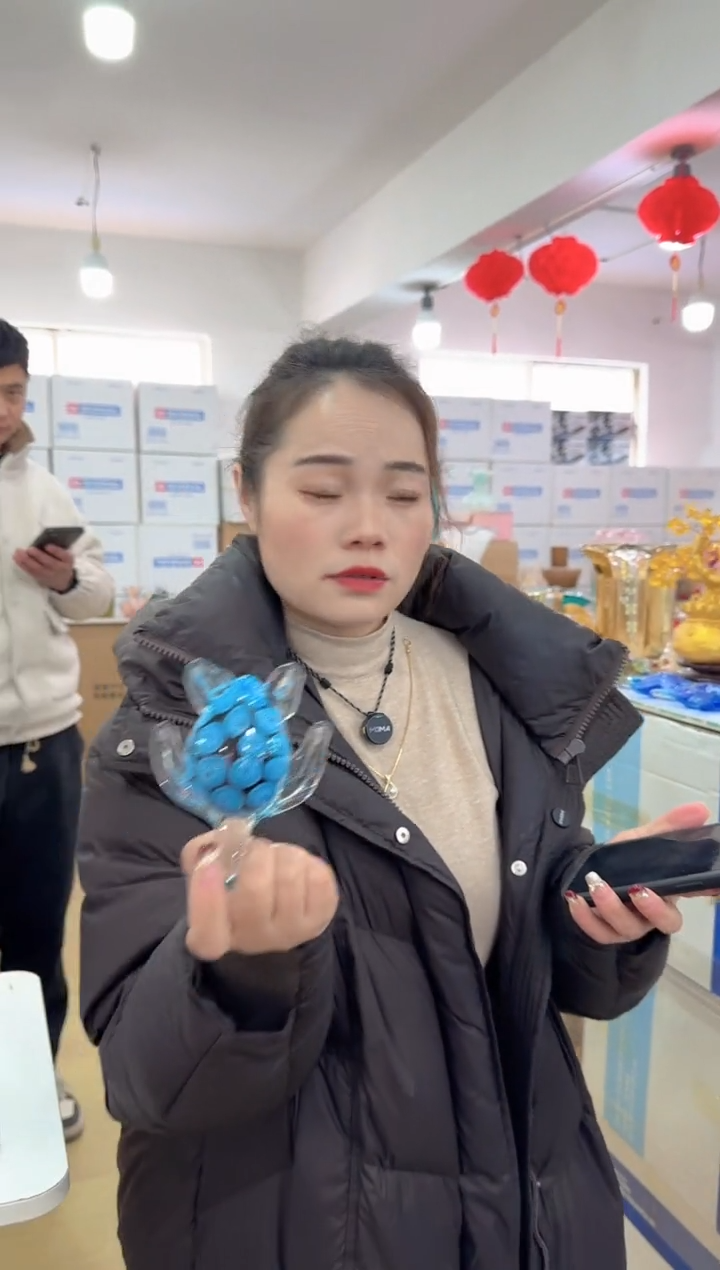 【闪购商品】琉璃迪喜花器-n-早30