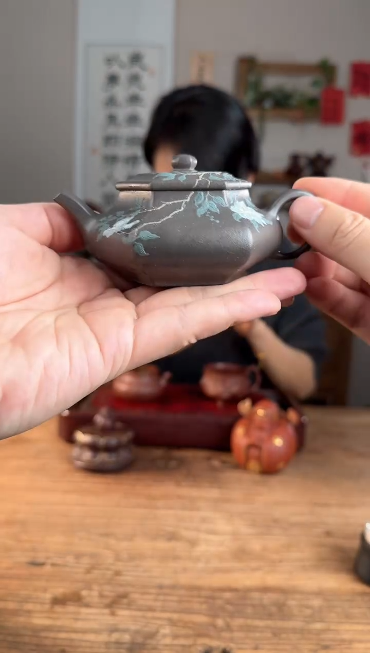 【闪购商品】紫砂茶壶六方扁灯   天青
