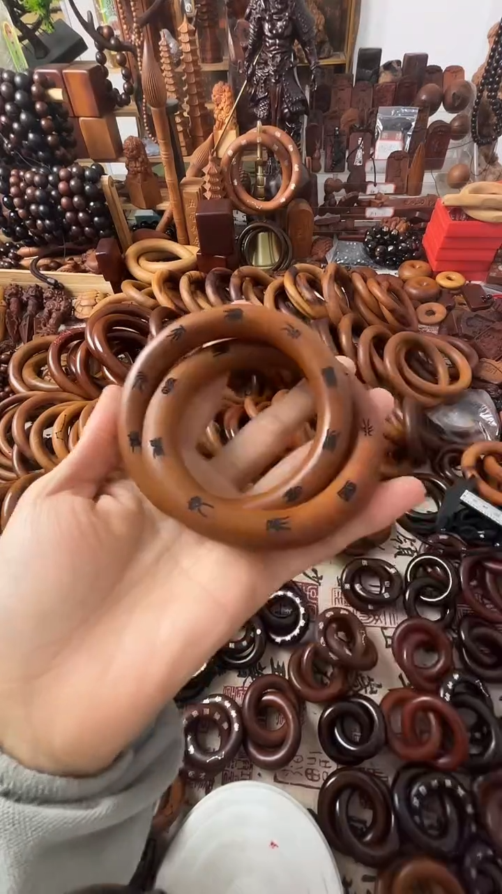 枣木乾坤圈枣木65圈口微瑕一物一拍