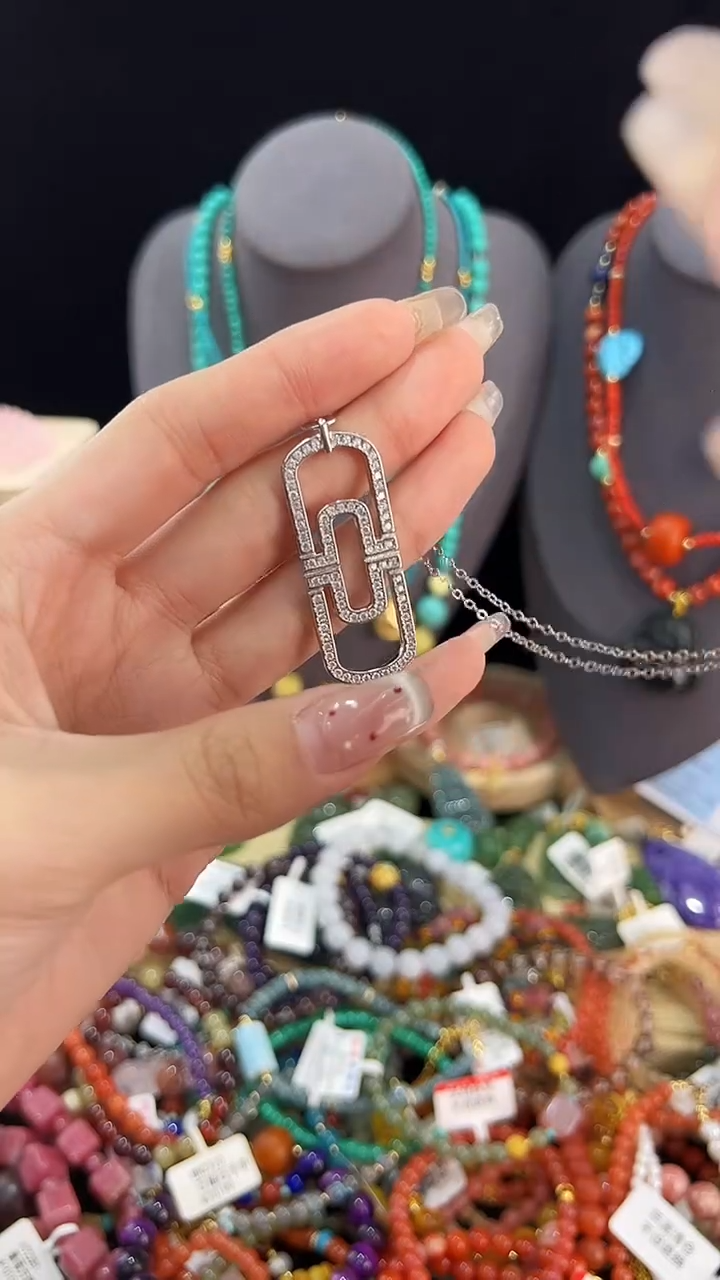 【闪购商品】玛瑙/玉髓颈饰银S925镶嵌吊坠