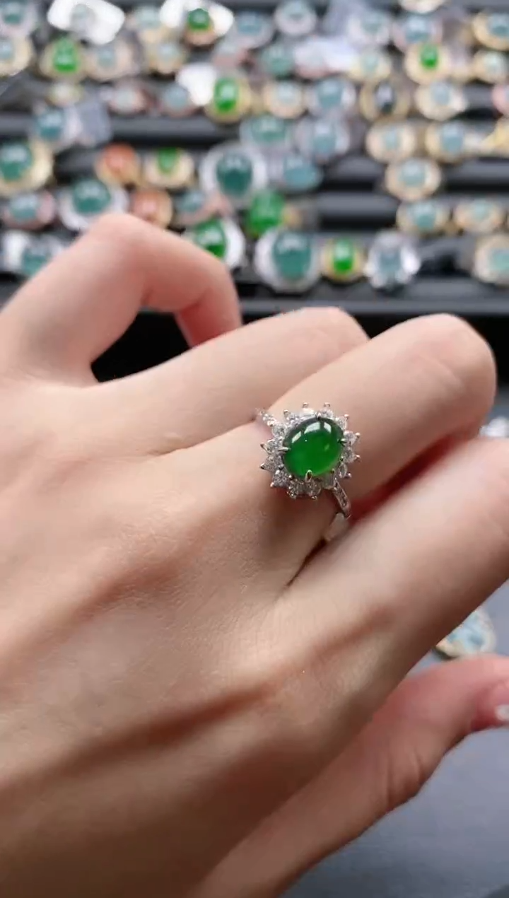 【闪购商品】翡翠戒指银S925镶嵌51511