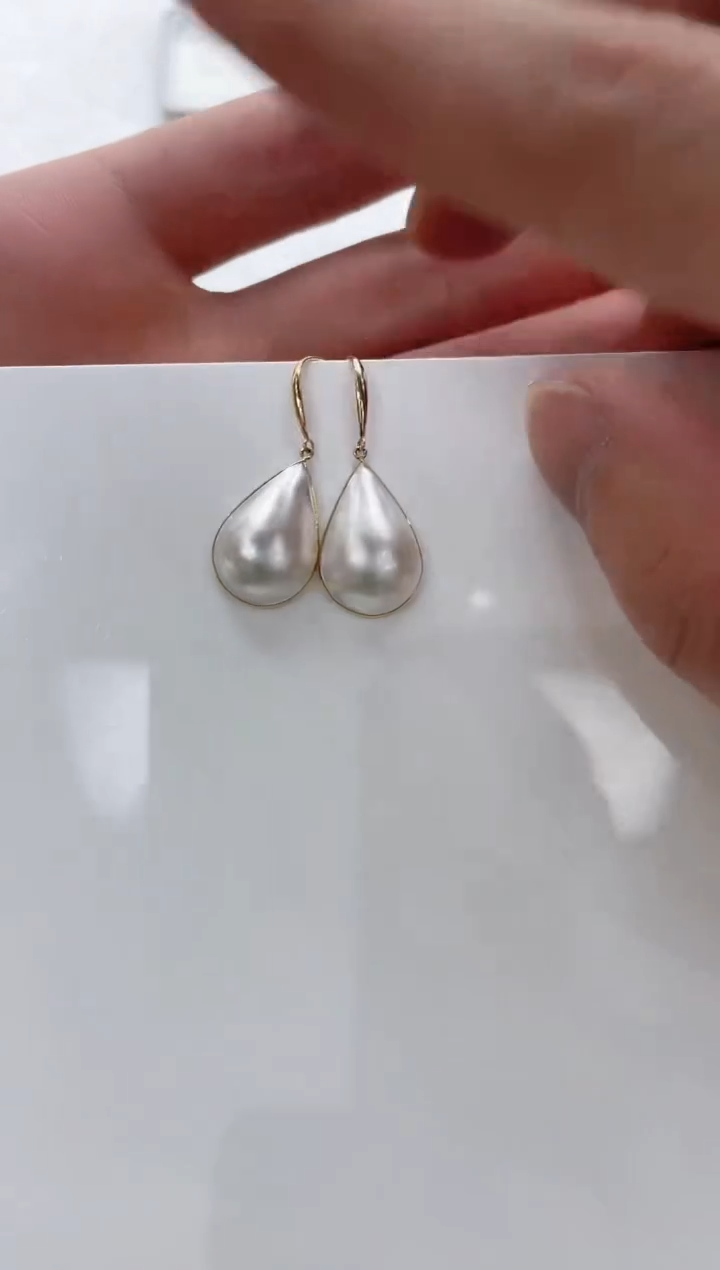 【闪购商品】拼合珍珠（马贝珠）耳饰18K金镶嵌海水马贝耳饰