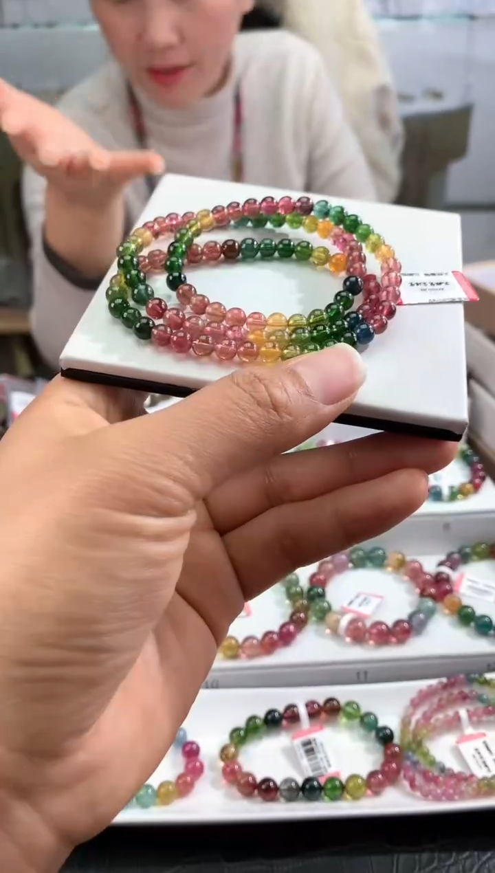 【闪购商品】碧玺手链未镶嵌多样性发一条