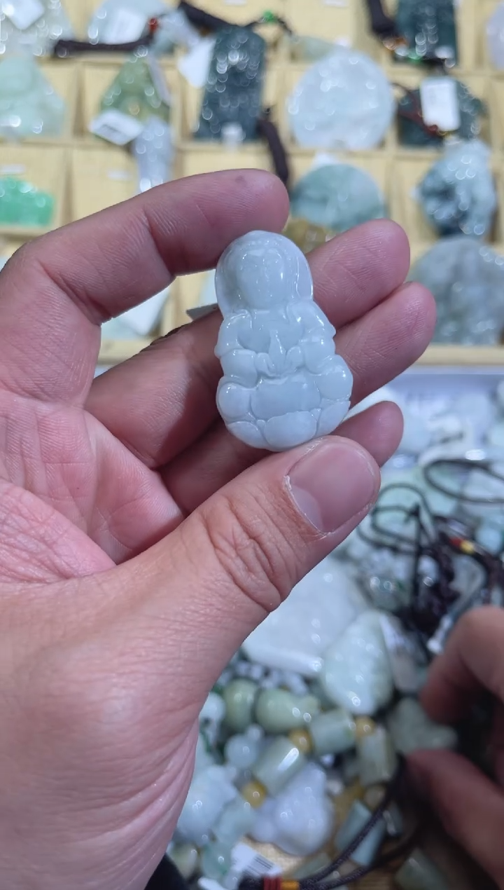 【闪购商品】翡翠颈饰未镶嵌天然缅甸A货翡翠（多样性发货）观音