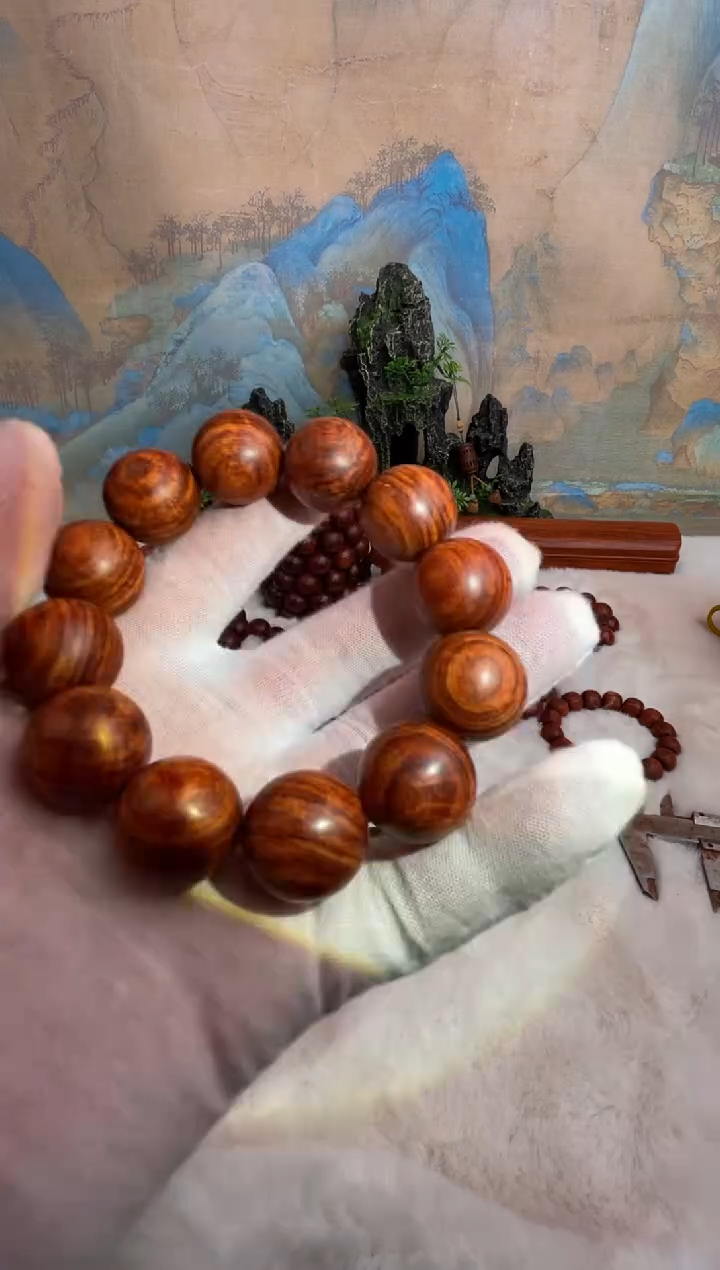 檀香紫檀（小叶紫檀）2.0水波瘤疤树头料 60+