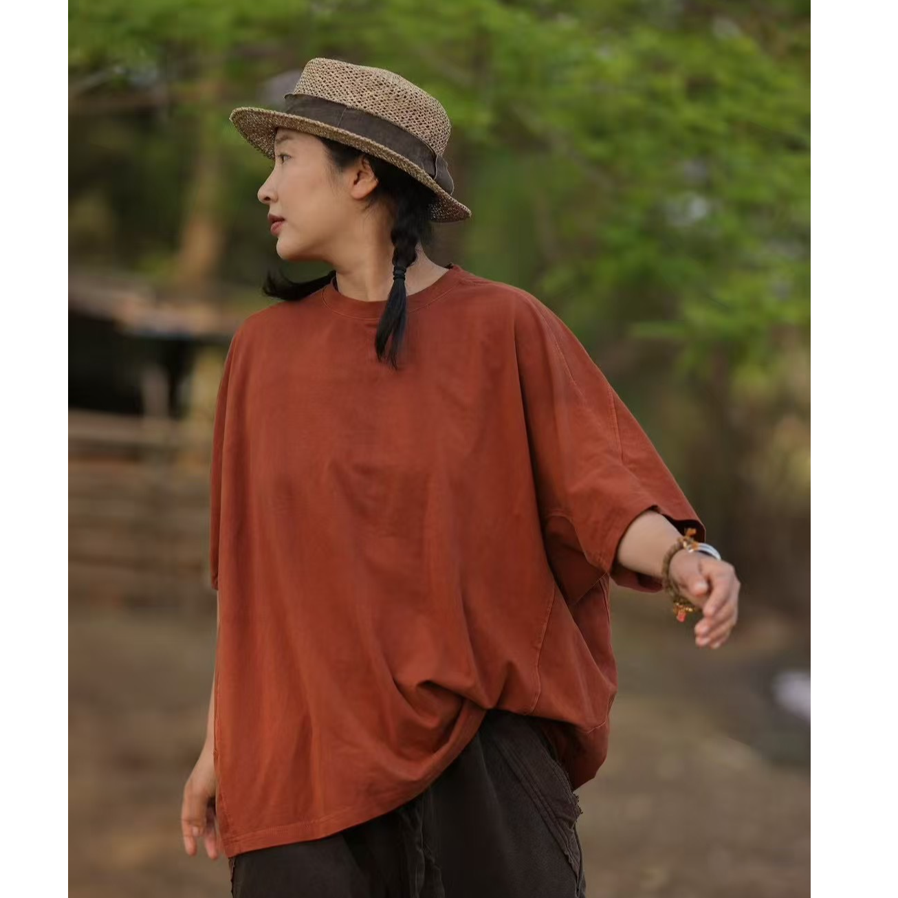 小红分享-古蘭木新款做旧套头款短袖T恤3586