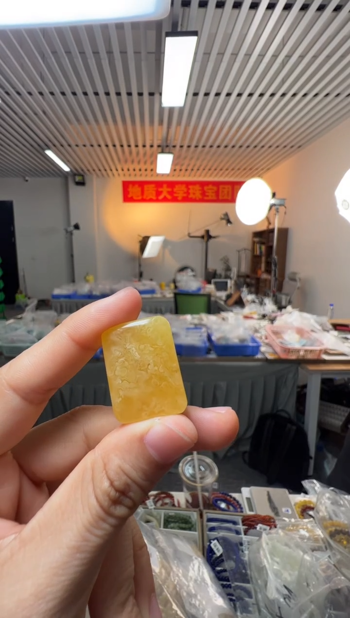 未镶嵌吊坠(不含链)蜜蜡琥珀蜜蜡吊坠