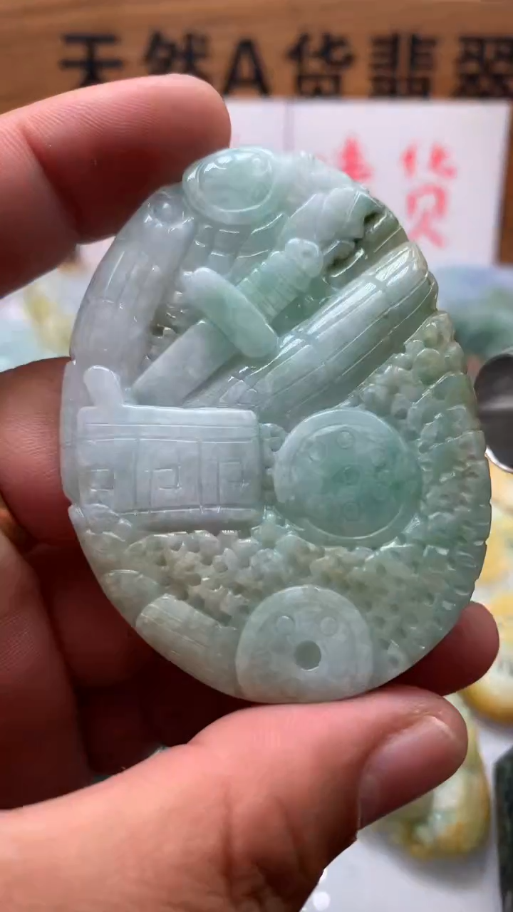 【闪购商品】翡翠颈饰未镶嵌保真天然A货翡翠