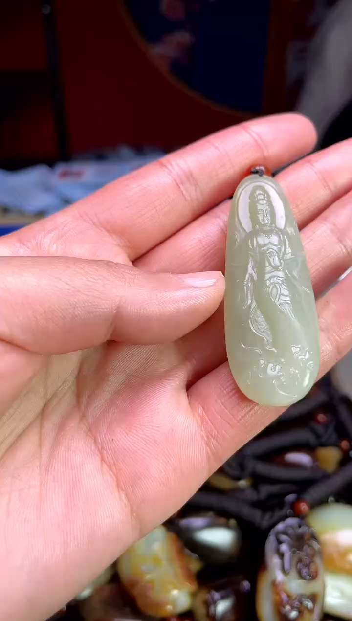 【闪购商品】和田玉颈饰未镶嵌123123