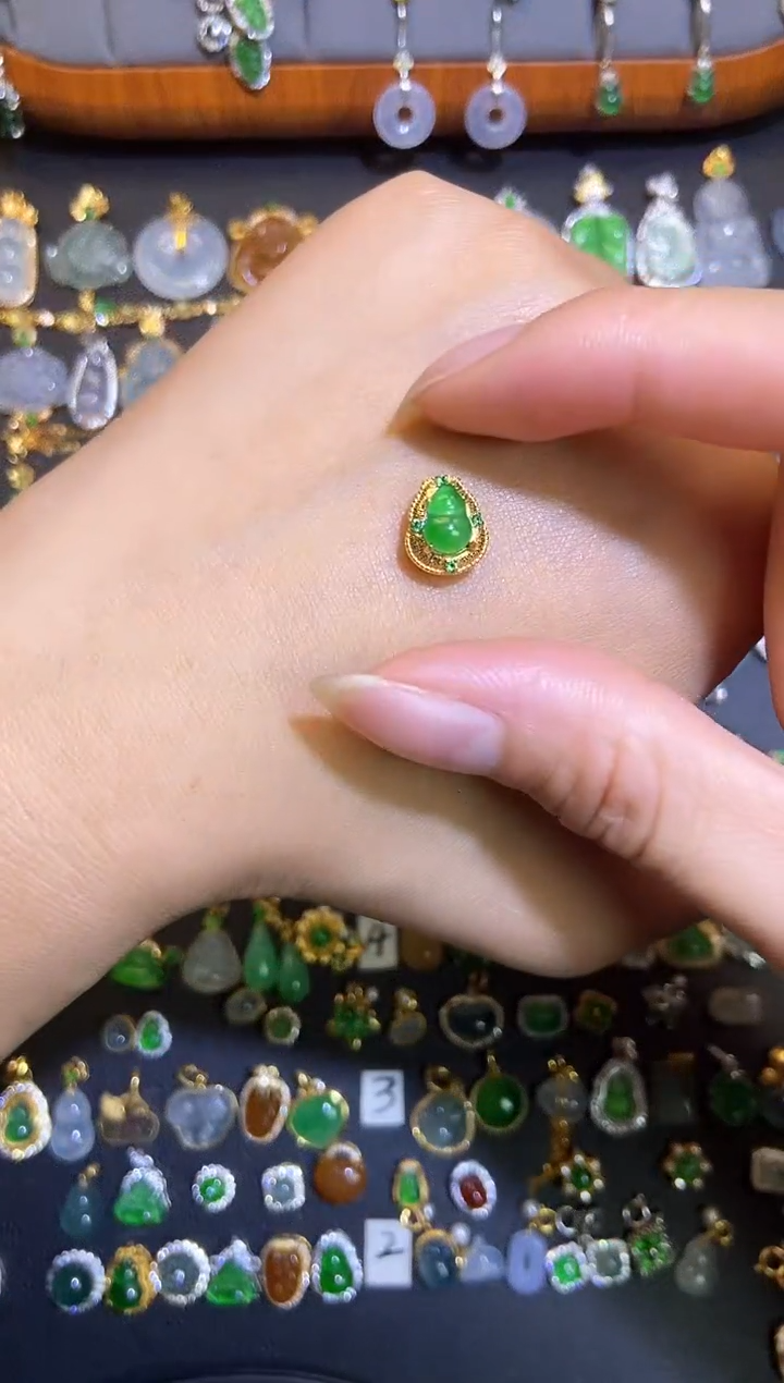 翡翠银S925镶嵌颈饰天然a货翡翠