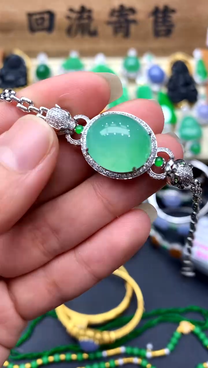 【闪购商品】翡翠手链18K金镶嵌596-中国好珍宝