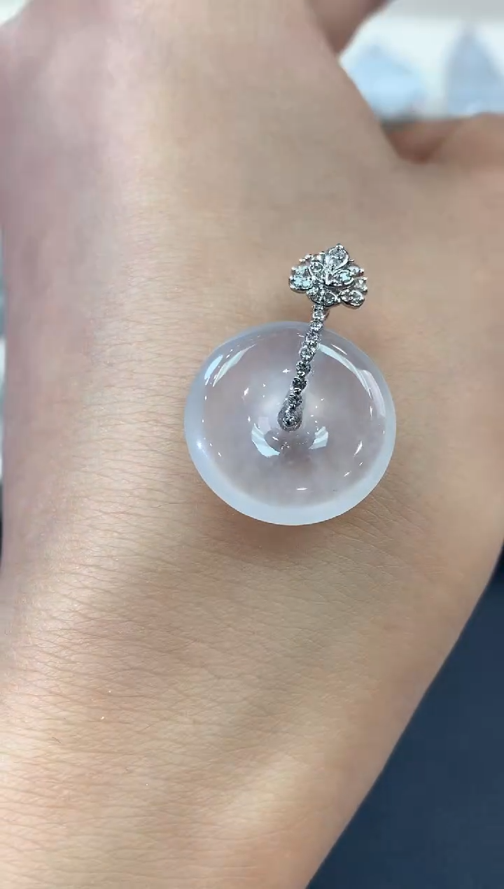 【闪购商品】翡翠吊坠(不含链)18K金镶嵌B42