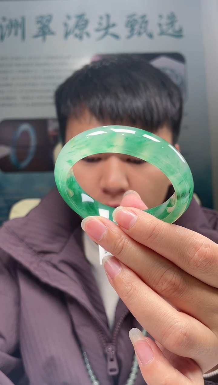 【闪购商品】石英质玉手镯未镶嵌非洲翠手镯多样性发货