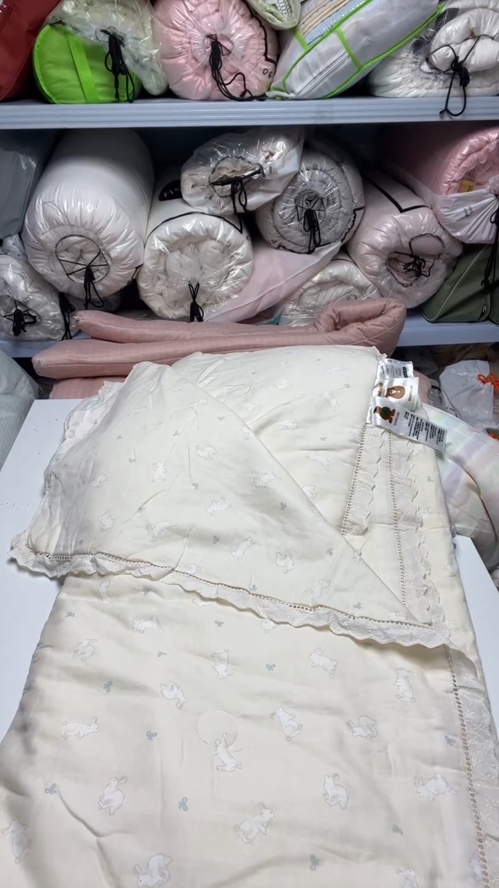 95%以上纱布夏被200*230 兔子