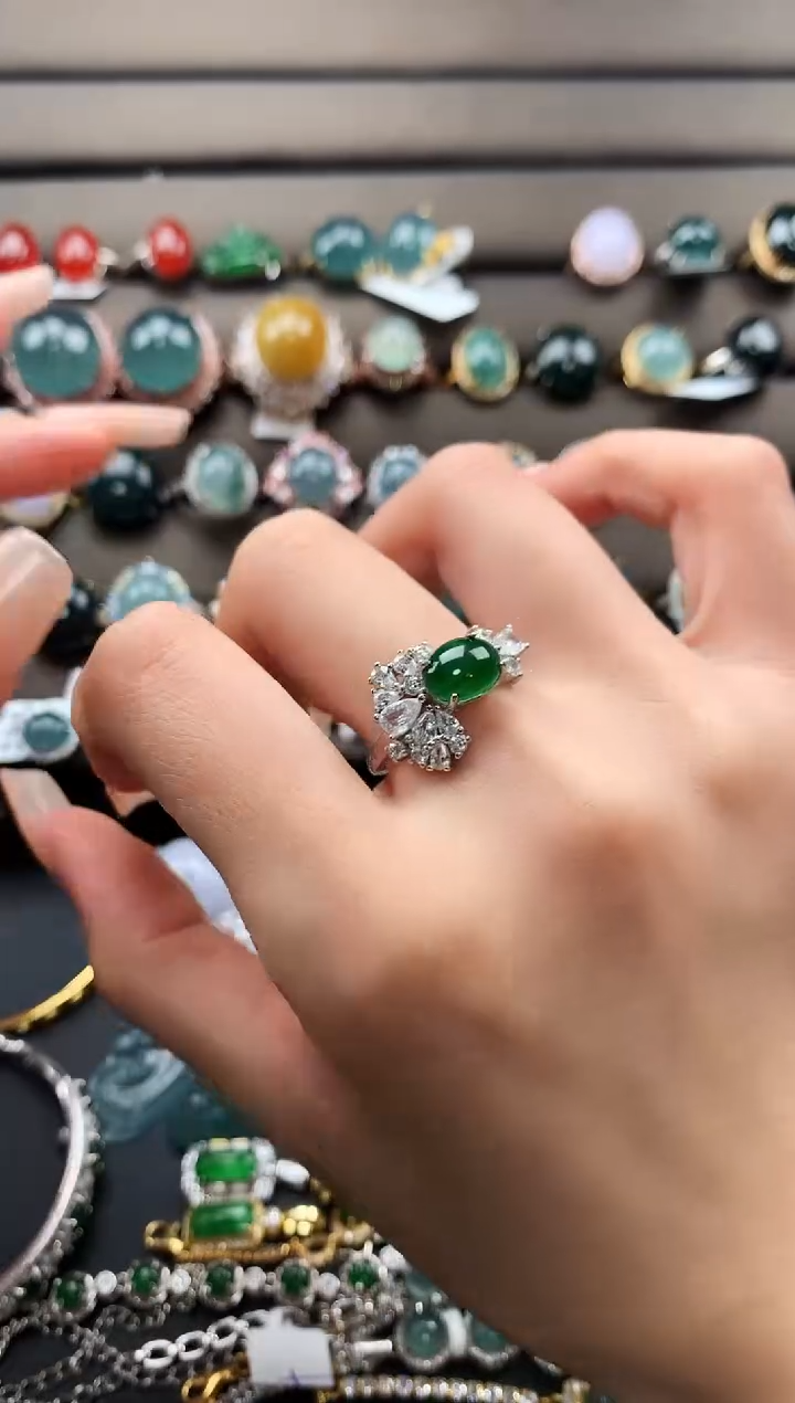 【闪购商品】翡翠戒指银S925镶嵌458769876