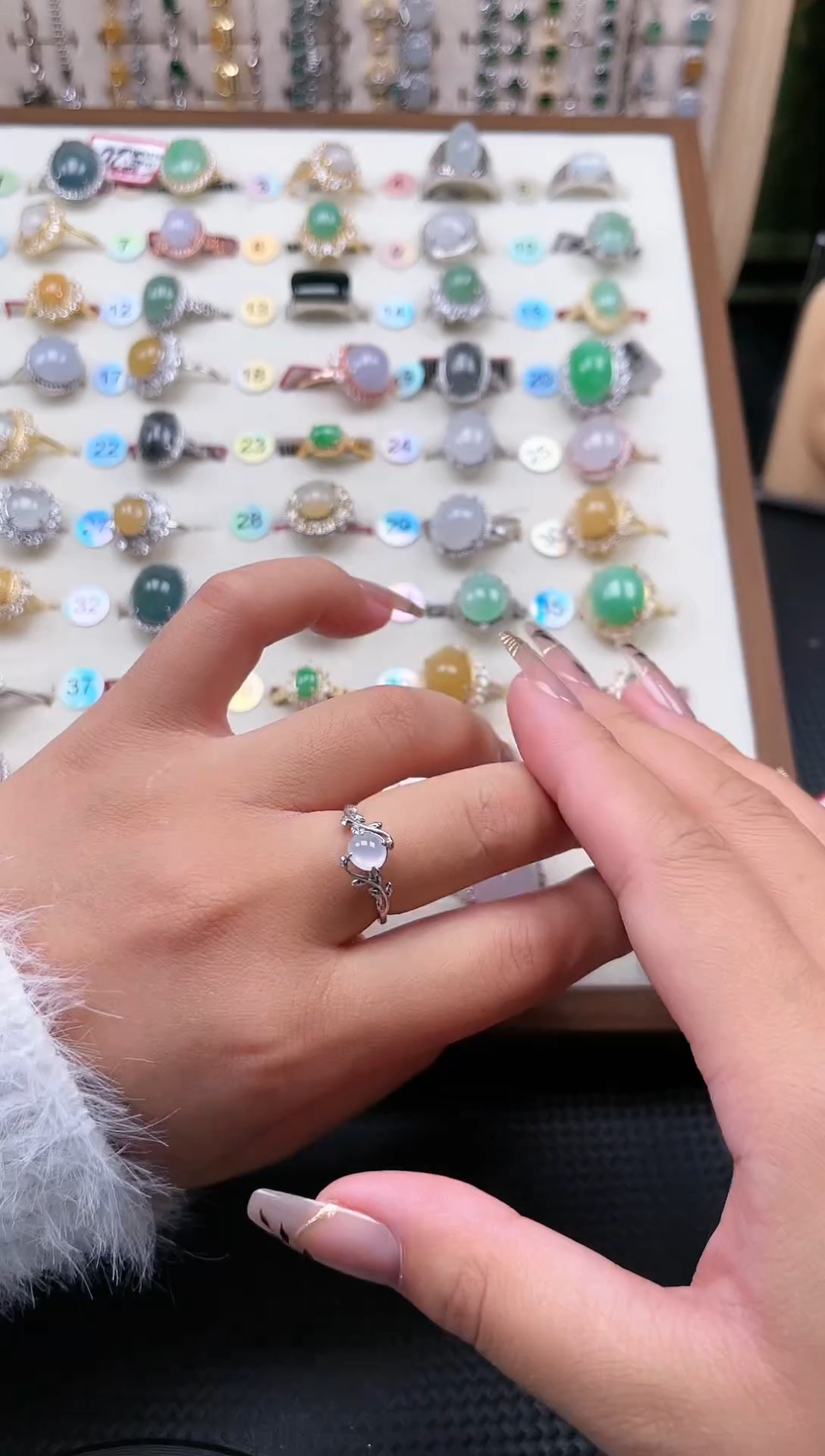 【闪购商品】翡翠戒指银S925镶嵌天然A货翡翠戒指