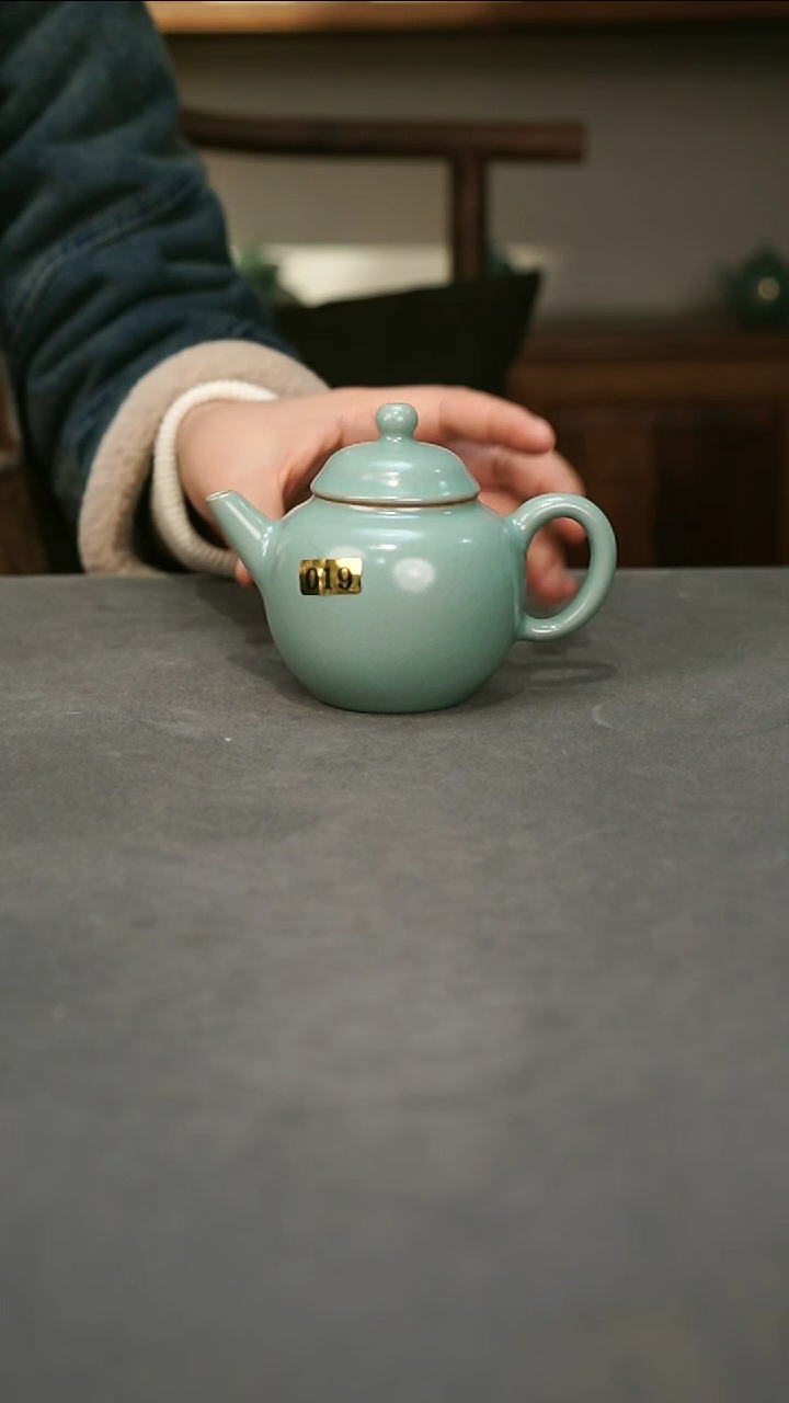 【闪购商品】君子汝瓷【福利】宫灯壶019