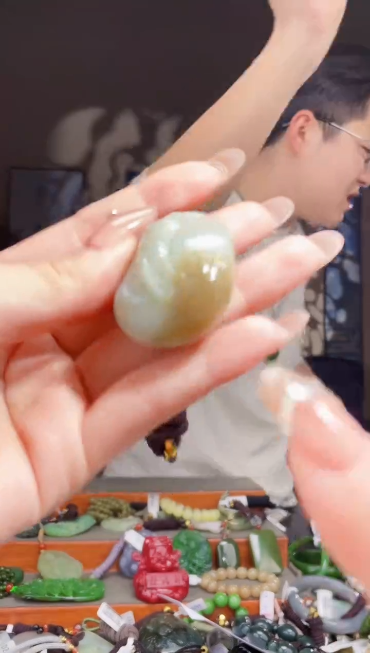 【闪购商品】和田玉颈饰未镶嵌拍一发一