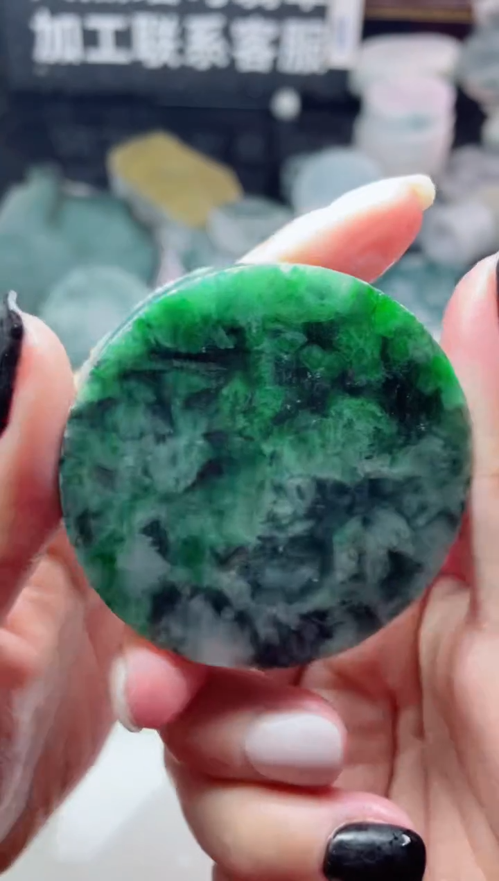 【闪购商品】翡翠颈饰未镶嵌3114......