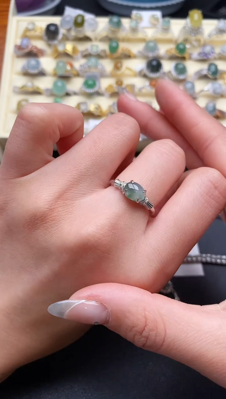 【闪购商品】翡翠戒指银S925镶嵌33333333+4