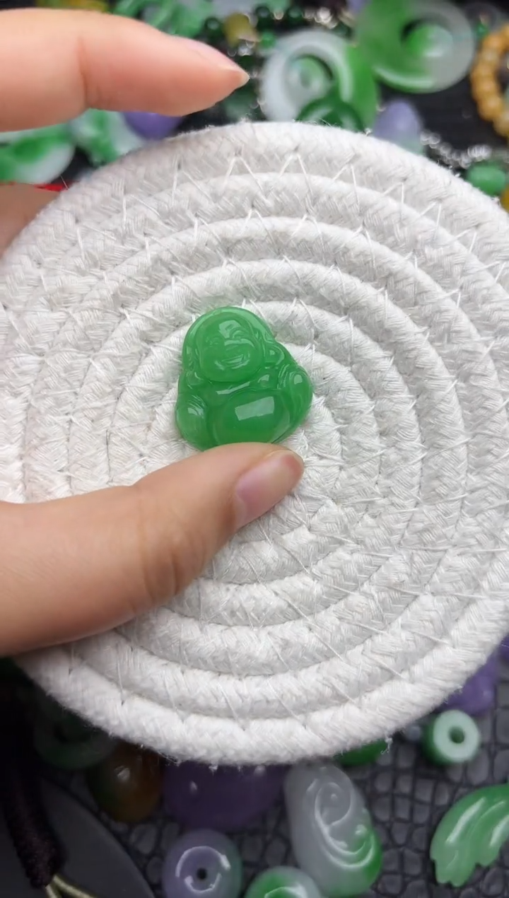 颈饰未镶嵌翡翠缅甸翡翠吊坠