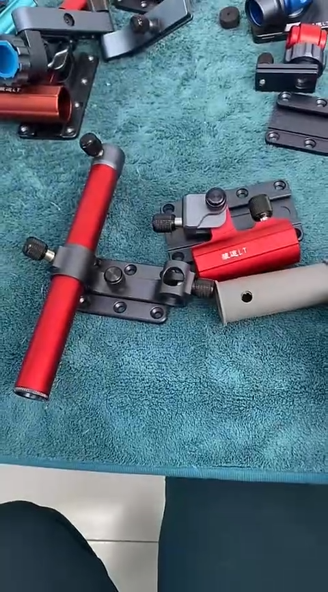 饵料架鱼护架+大物炮台 平板 中国红 