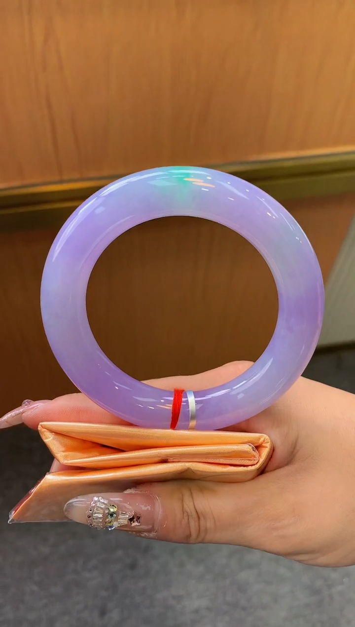 未镶嵌手镯翡翠-F132-圆条58-全款55万-定金2万