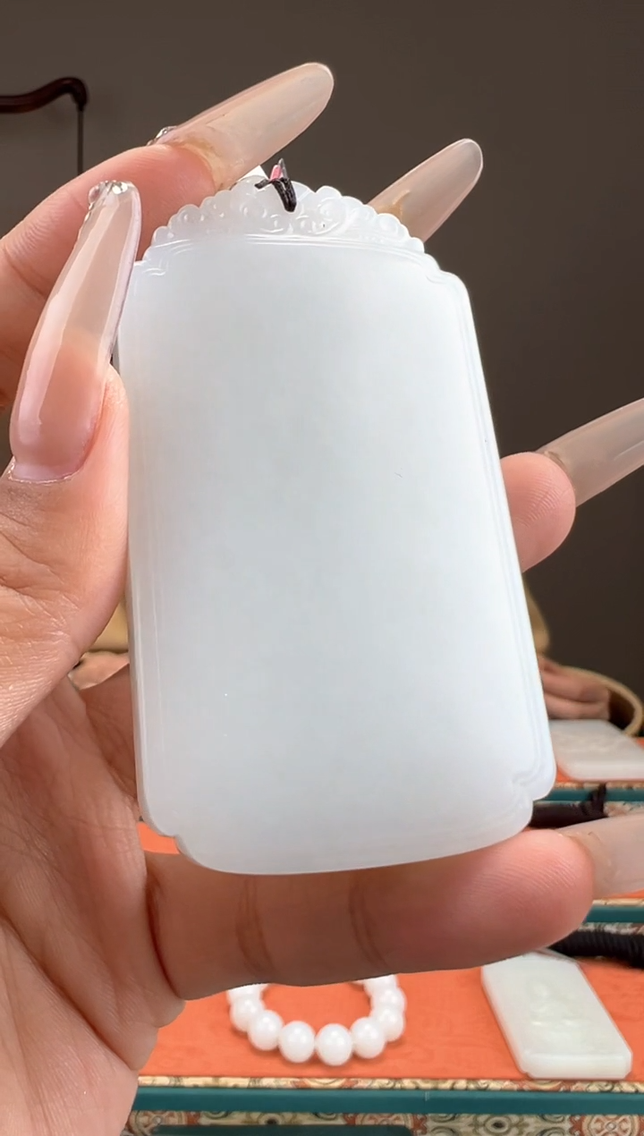 【闪购商品】和田玉颈饰未镶嵌1