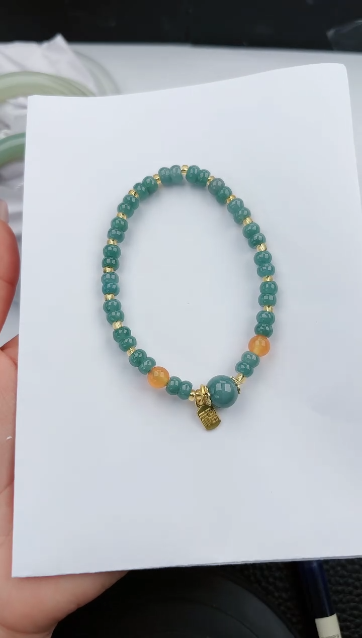 【闪购商品】翡翠手串未镶嵌555微色差T