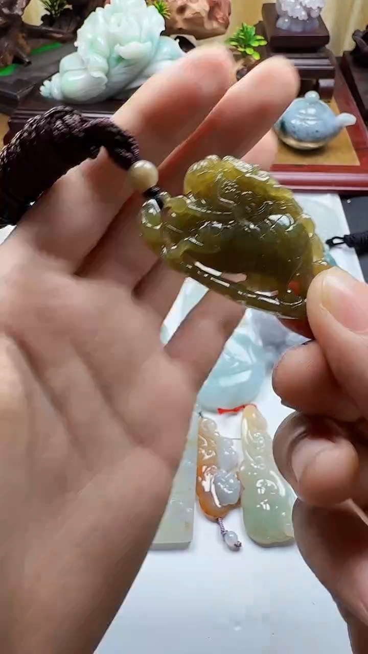 吊坠(不含链)未镶嵌翡翠1