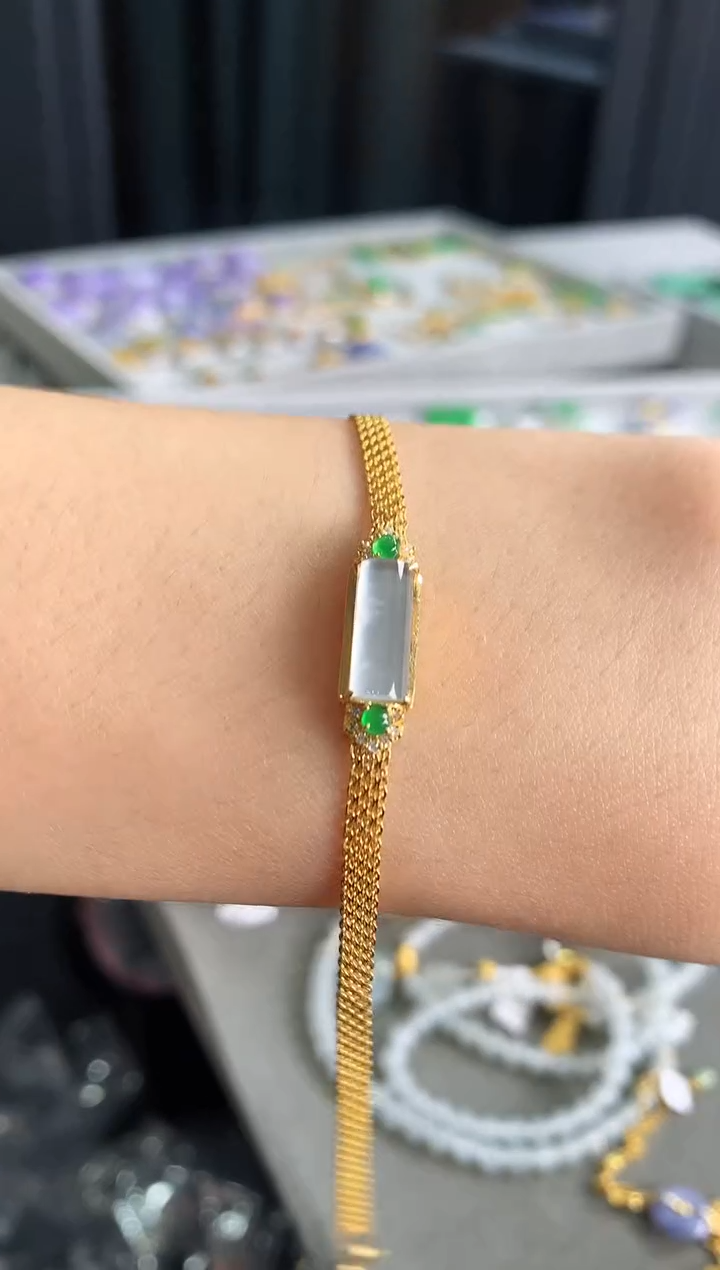 【闪购商品】翡翠手链18K金镶嵌手链