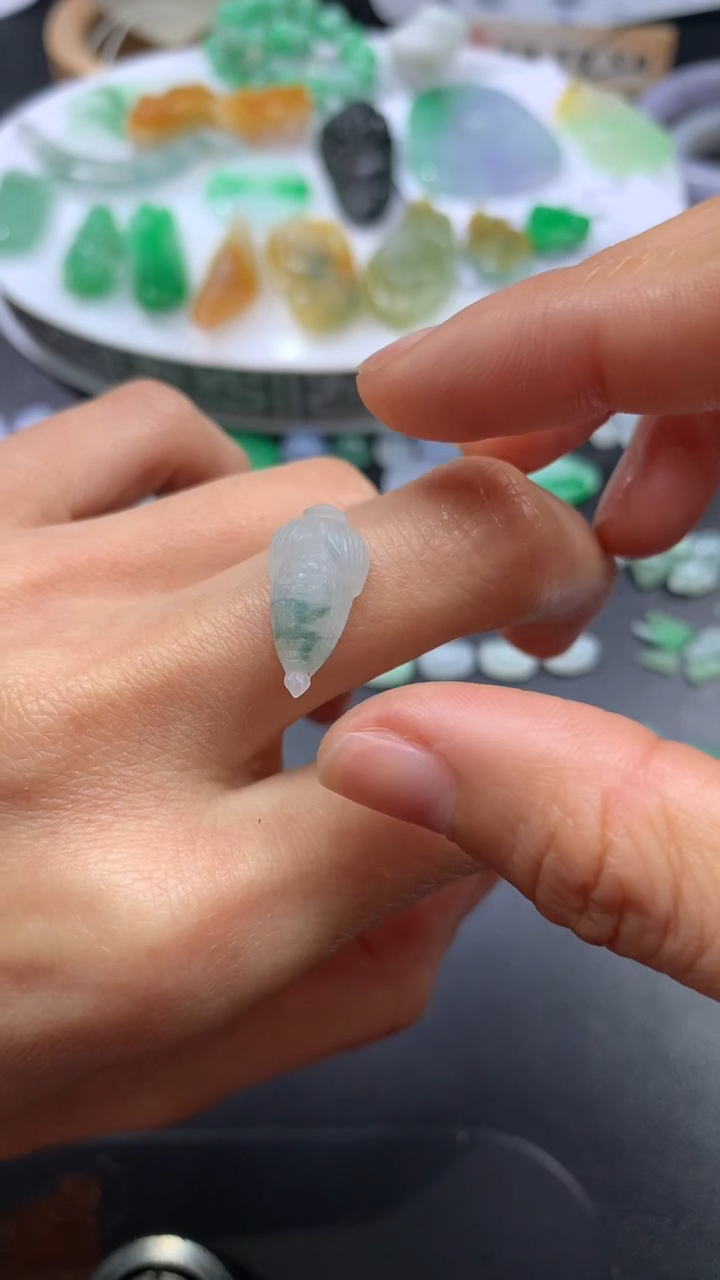 【闪购商品】定制翡翠未镶嵌翡翠