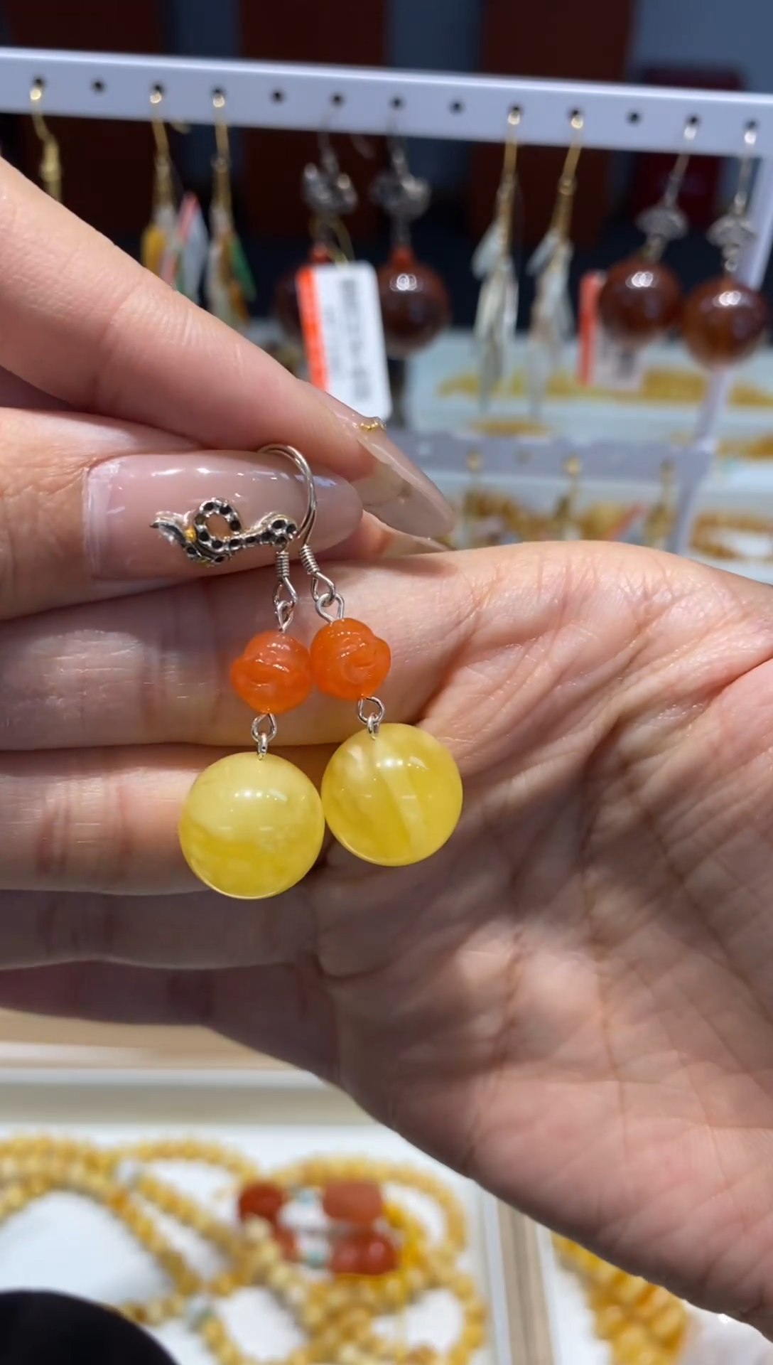 【闪购商品】琥珀耳饰银S925镶嵌耳饰