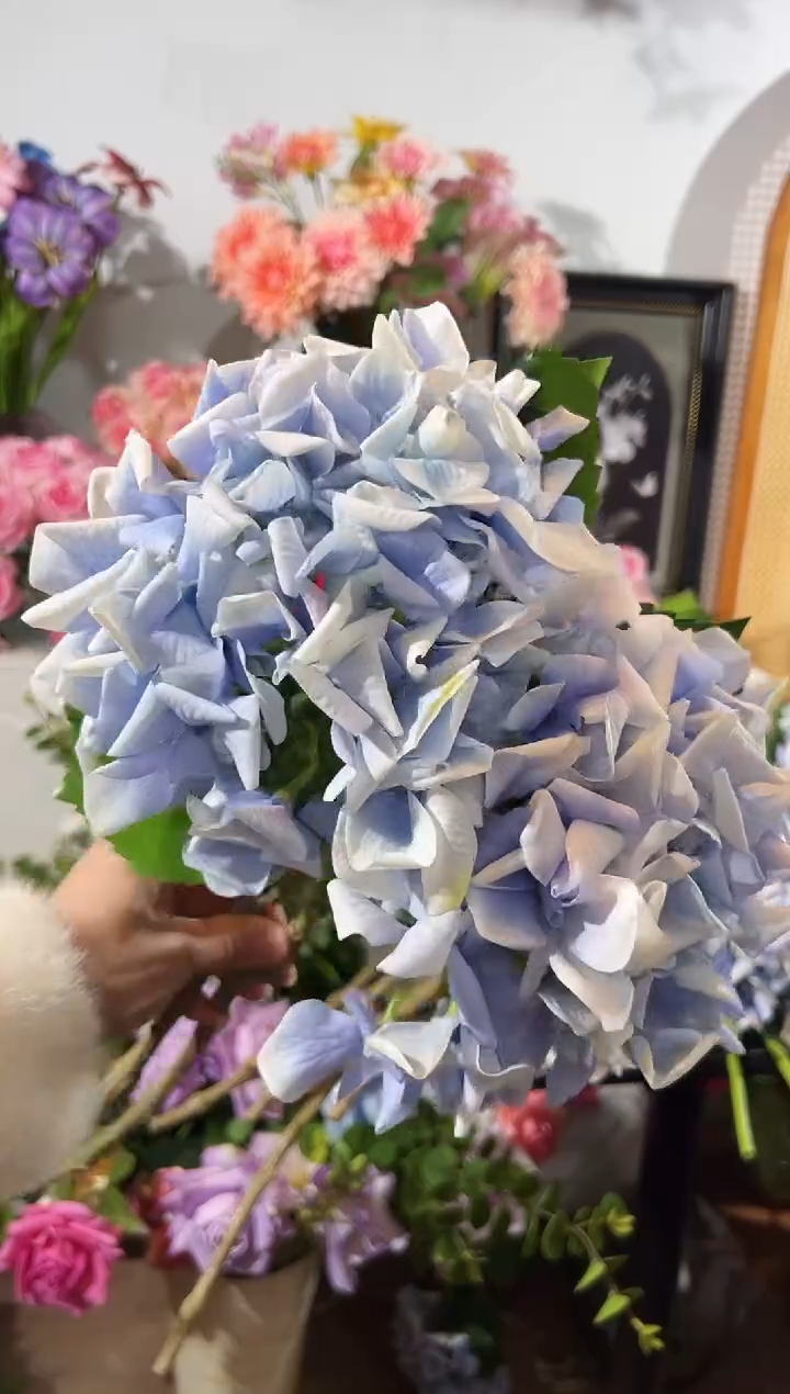 2枝蓝色手感保湿绣球