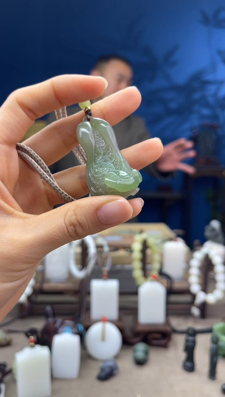 【闪购商品】和田玉颈饰未镶嵌1